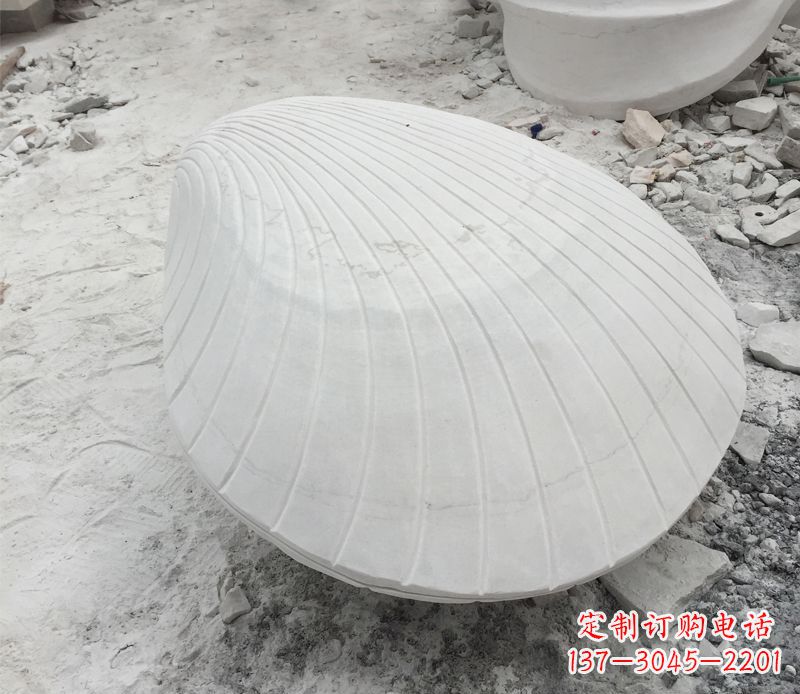 常州用贝壳雕刻出美丽的汉白玉雕塑