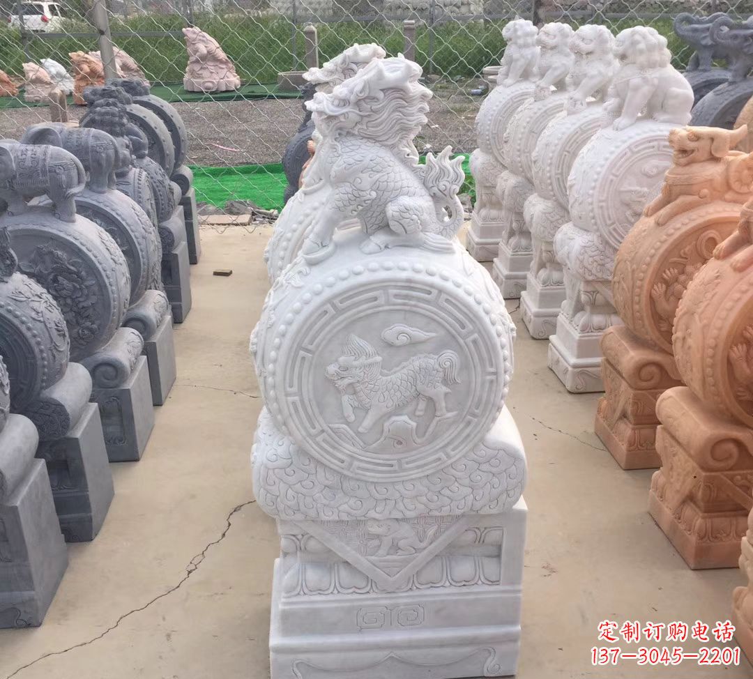 常州展现高贵气质的经典麒麟雕塑