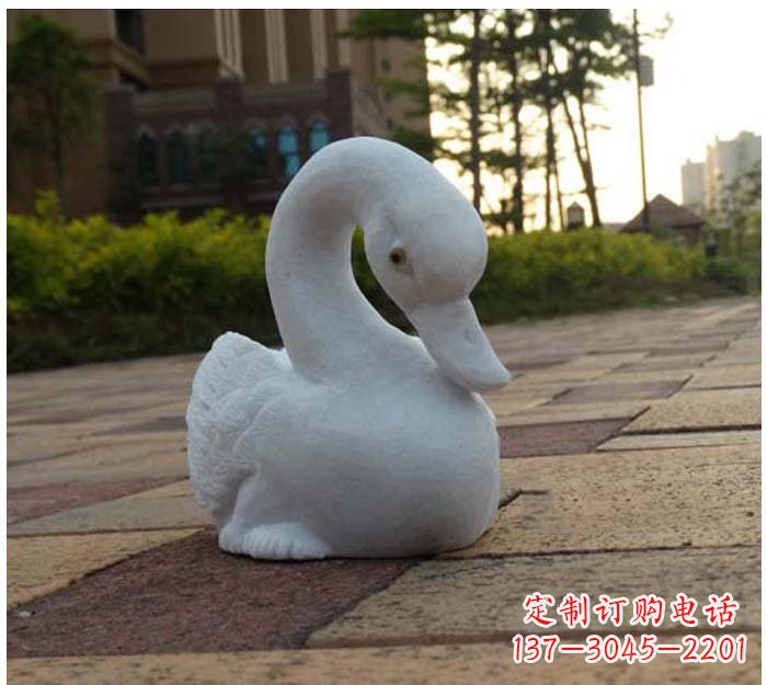 常州汉白玉天鹅石雕塑,精美瑰丽