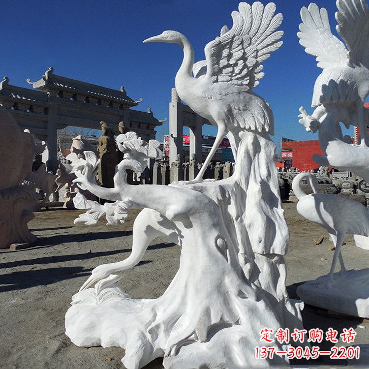 常州汉白玉仙鹤景观石雕,让你的空间充满灵动之美