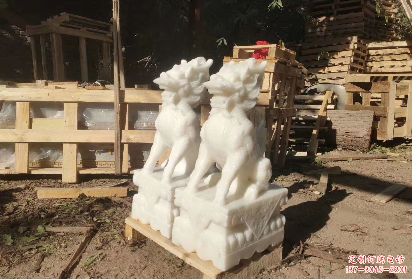 常州汉白玉手工麒麟雕塑,瑞气招财鼎盛