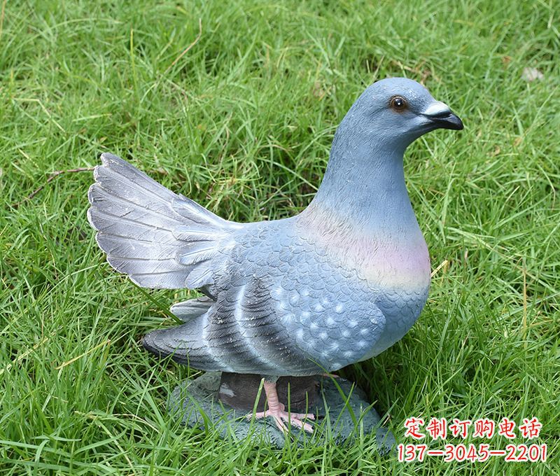 常州传递和平信息的和平鸽雕塑