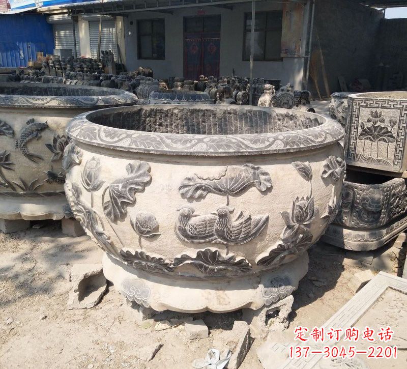常州传统艺术、高雅精致,荷花鸳鸯石水缸精美雕塑