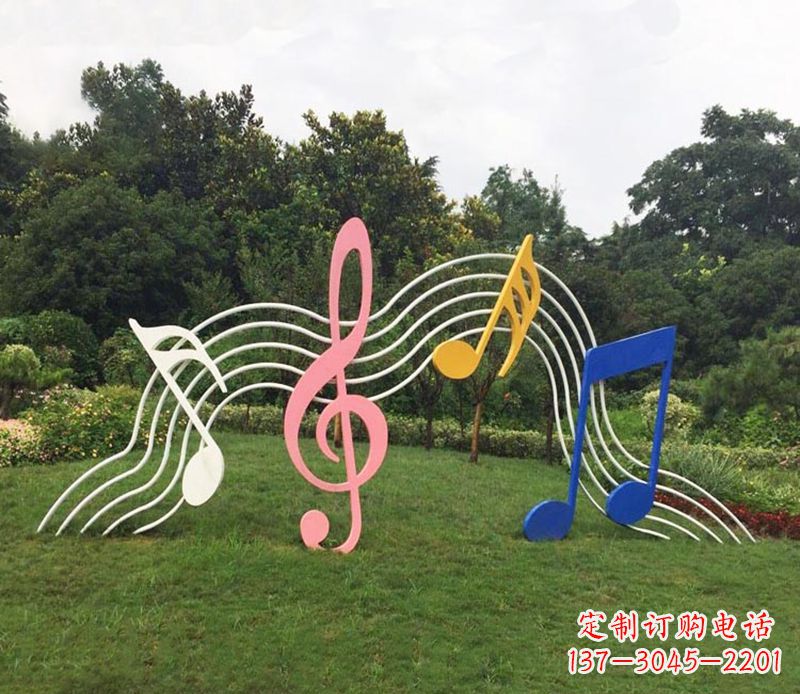 常州领雕塑:外观精美的不锈钢音符雕塑