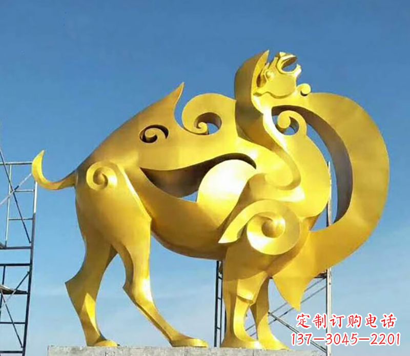 常州精美骆驼雕塑——为你的空间增添独一无二的美感