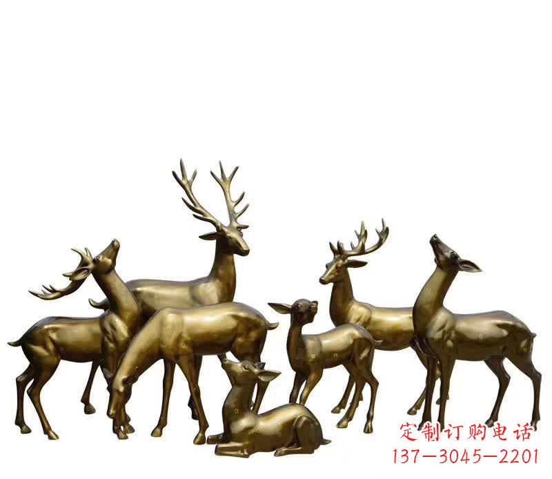 常州黄铜色鹿群雕塑