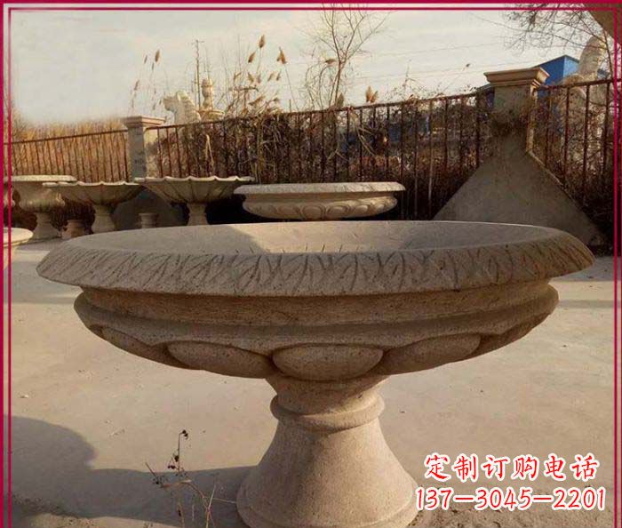 常州黄锈石花盆雕塑,让花园更加美丽