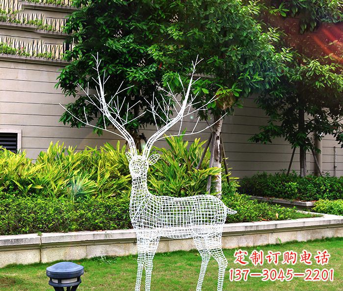常州创造魅力的麋鹿不锈钢雕塑