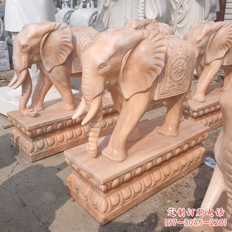 常州中领雕塑：大象雕塑吉祥如意