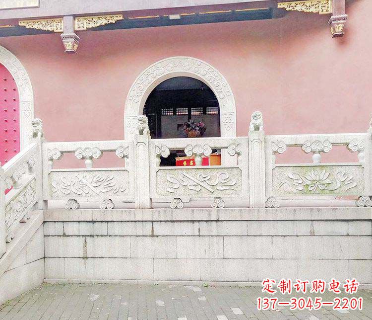 常州中领雕塑:大理石栏板雕塑