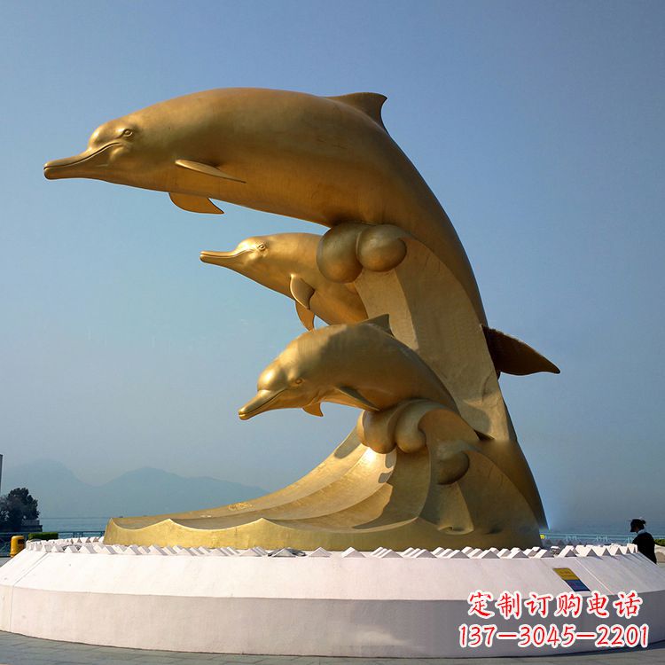 常州中领雕塑:海豚雕塑