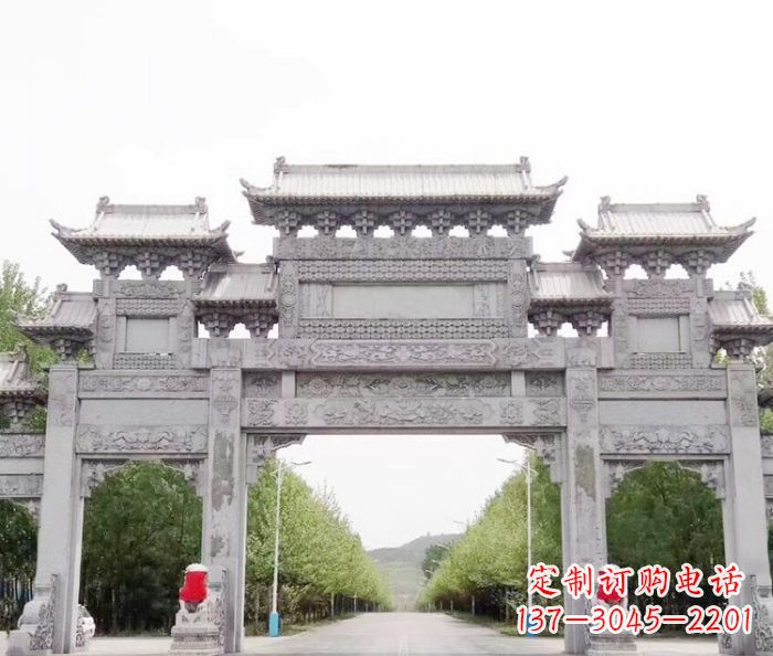 常州三门石雕牌坊,独具特色的地标雕塑