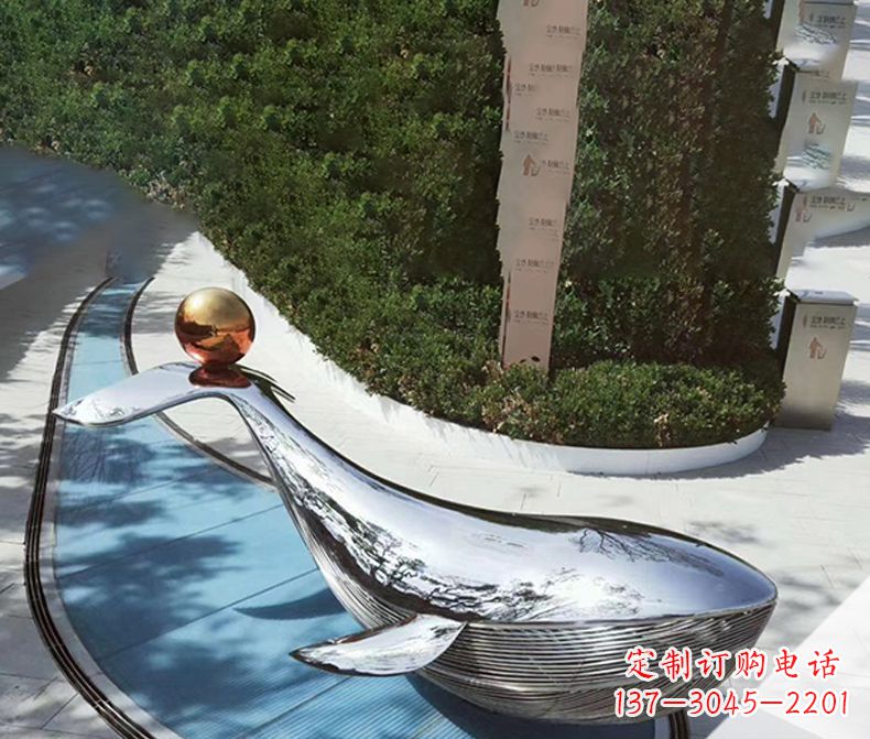 常州镜面不锈钢海豚,一种质感的诠释