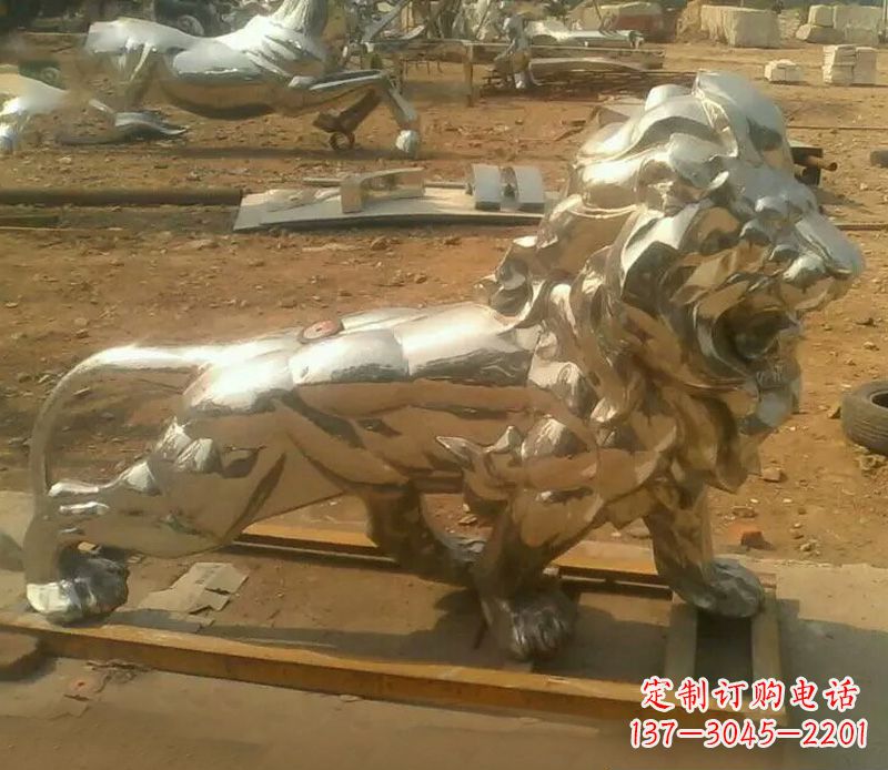 常州一缕金光,精致的镜面不锈钢狮子雕塑