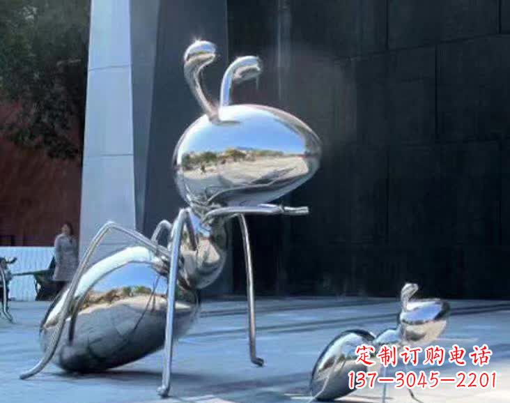 常州不锈钢蚂蚁雕塑，抛光镜面，精致精美