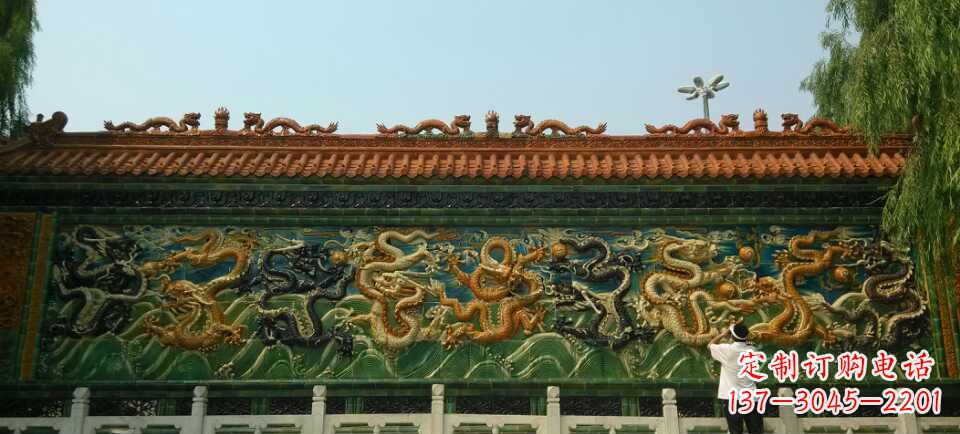 常州九龙壁景观石雕——造型精致，极致雕刻