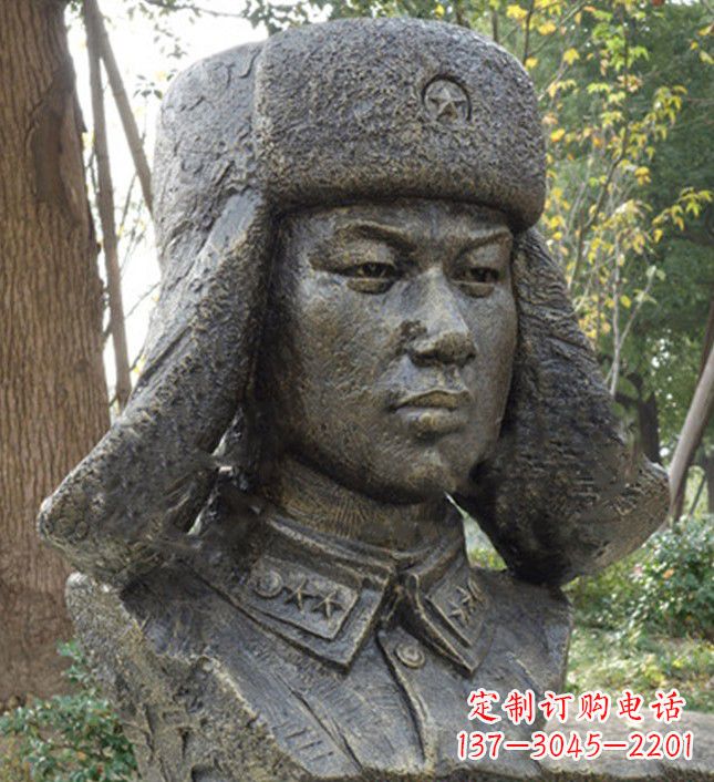 常州精致雕刻,肃穆崇尚——雷锋铜雕塑
