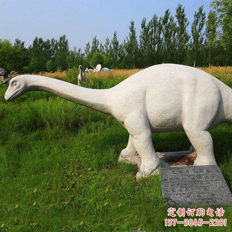 常州雕塑精美,细节精准,呈现出自然风情,瑞士红宝石动物雕塑