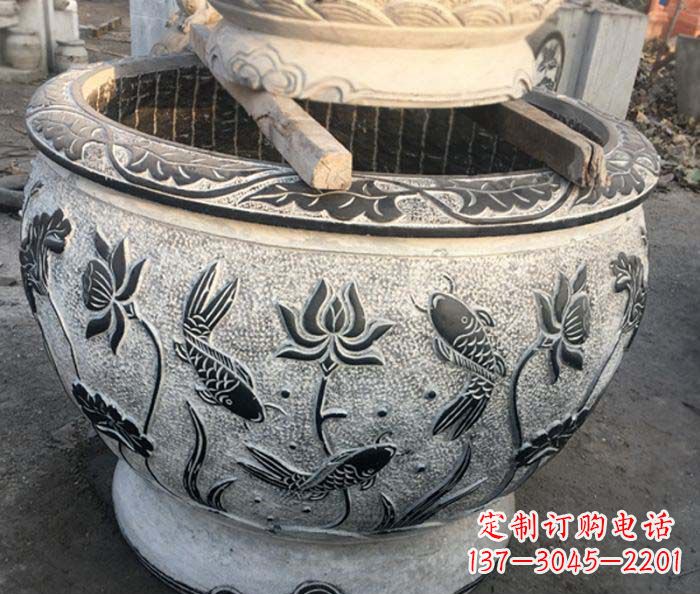 常州中领雕塑-仿古圆水缸雕塑
