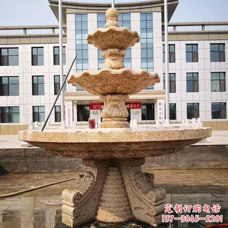 常州中领雕塑的精美莲花石雕