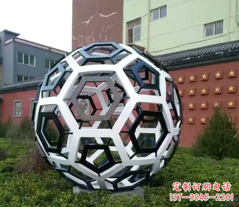 常州中领雕塑定制足球公园不锈钢雕塑