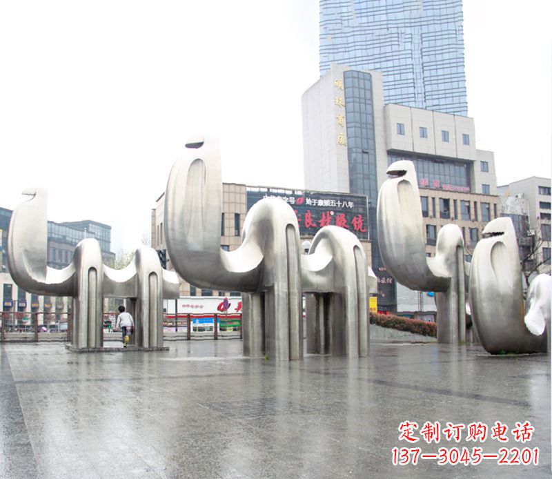 常州骆驼雕塑不锈钢