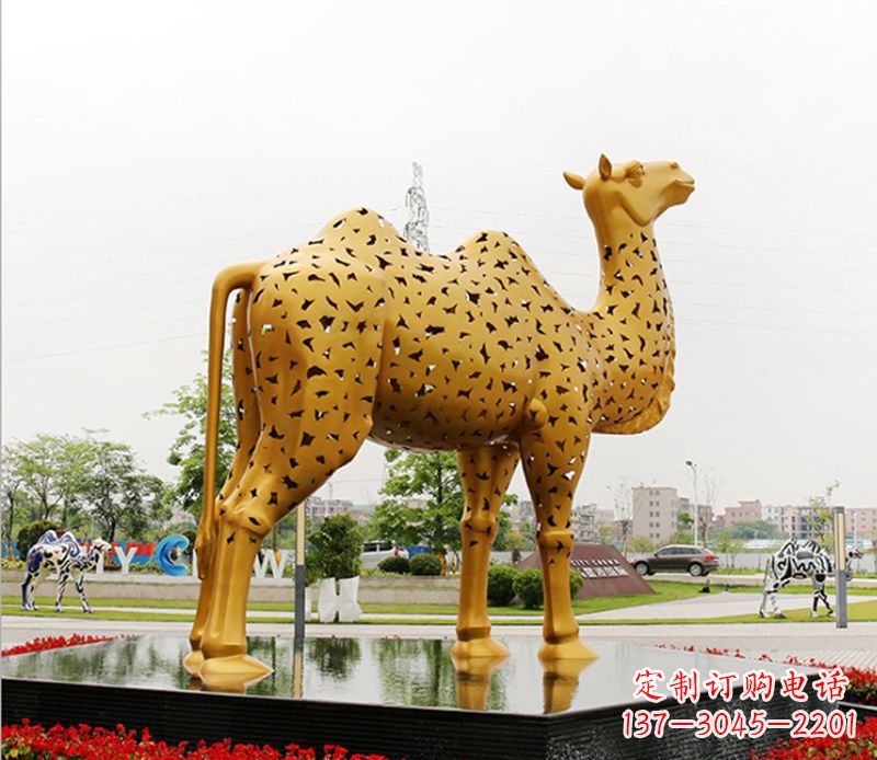 常州中领雕塑:骆驼雕塑精美绝伦