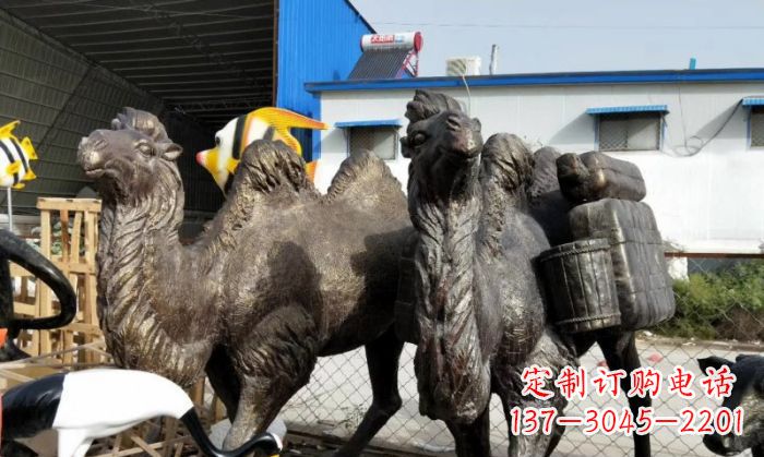 常州骆驼铜雕塑,刻画最精致的美丽