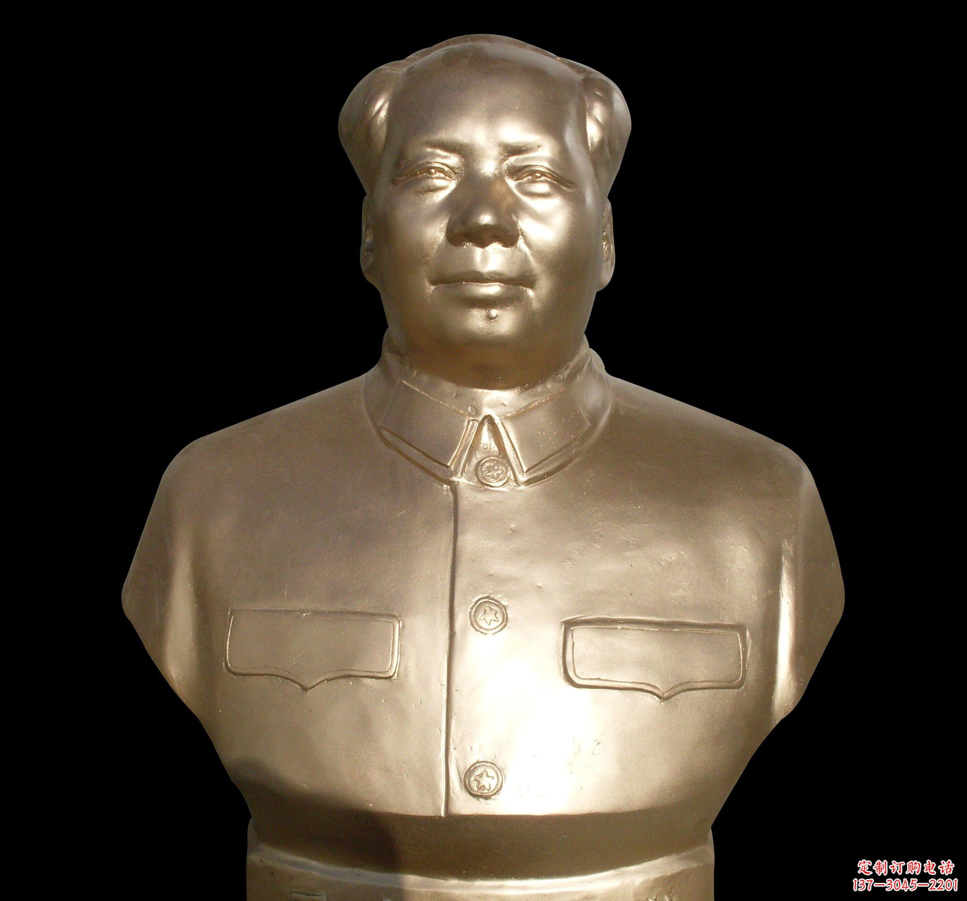 常州劳动精神永存——毛主席半身铜像