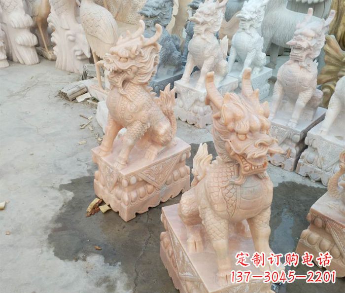常州华丽夺目,雕琢精美的麒麟石雕