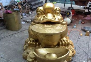 常州铜质金蟾招财动物雕塑