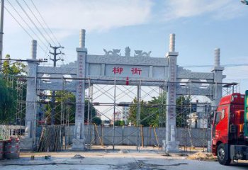 常州牌坊石雕双龙，让它成为你家中的精美装饰