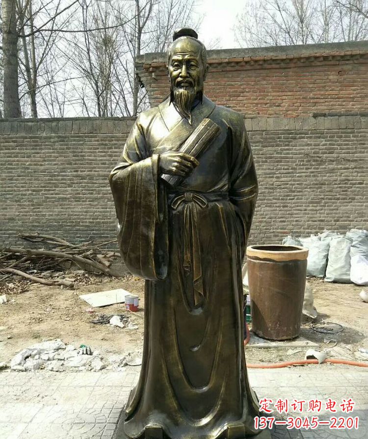 常州领雕塑:以张仲景铜雕为典范的传统工艺