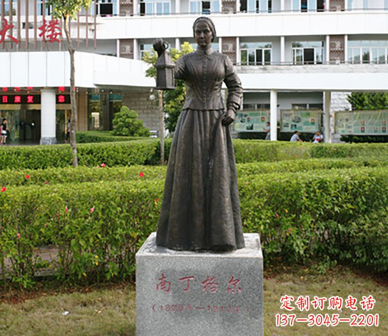常州静谧中的南丁格尔铜雕