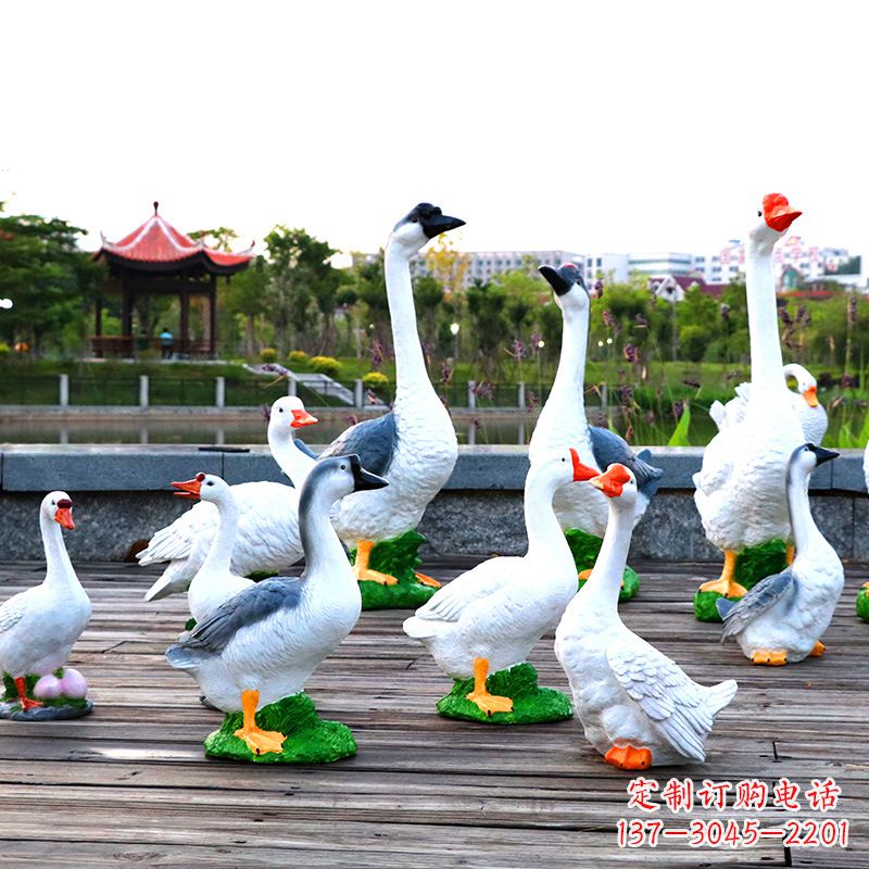 常州高端铜质农场天鹅雕塑