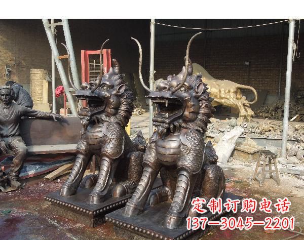 常州中领雕塑打造精美辟邪麒麟铜雕
