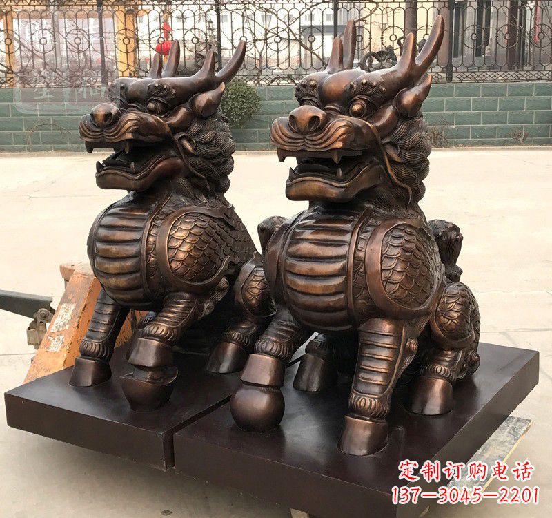 常州高雅定制辟邪铜麒麟雕塑
