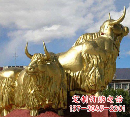 常州漆金牦牛铜雕