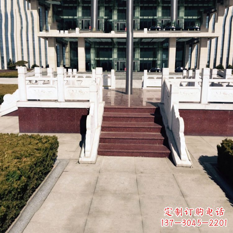 常州高贵的象征——中领雕塑升旗台雕塑