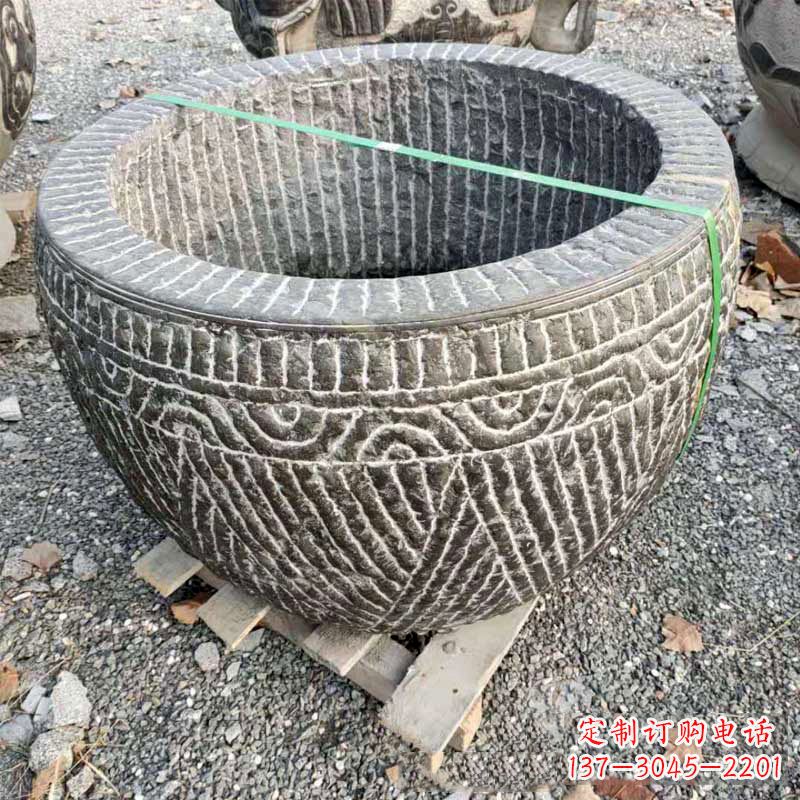 常州精美青石莲花水缸雕塑