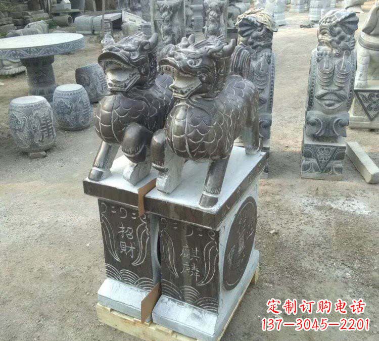 常州精美的青石门口麒麟雕塑