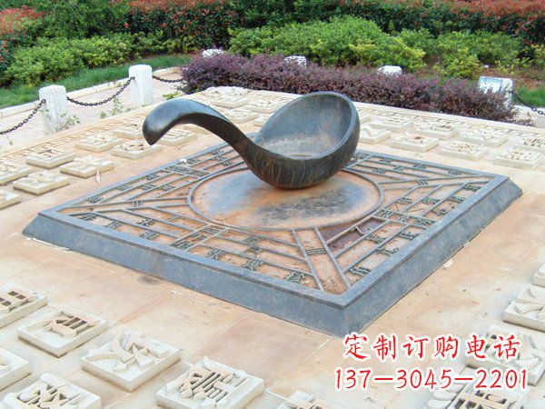 常州青铜司南指南针:体现传统文化的精致雕塑