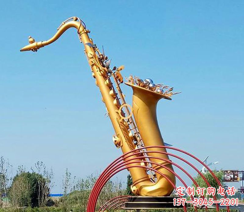 常州中领雕塑：萨克斯铜雕高质量制作