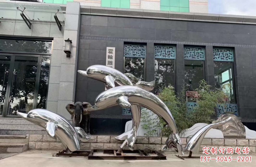 常州高端定制不锈钢海豚雕塑