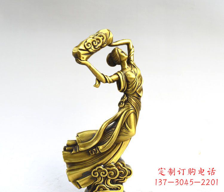 常州传承古老神话的女娲雕塑