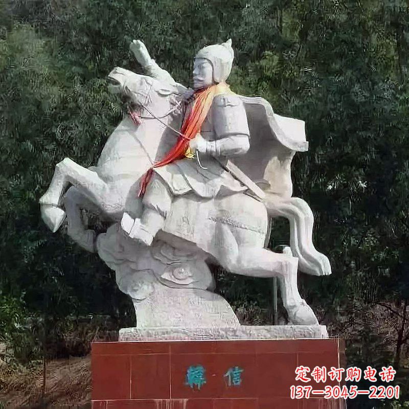 常州神帅韩信骑马石雕塑像,领雕塑定制出精美传奇