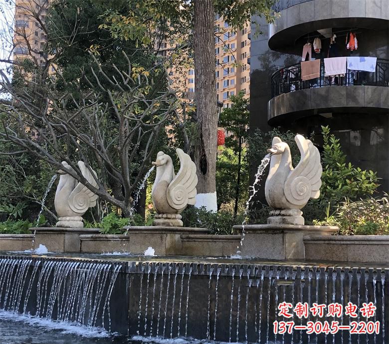 常州石材喷水鹅 园林动物石雕景观摆放 水池石天鹅