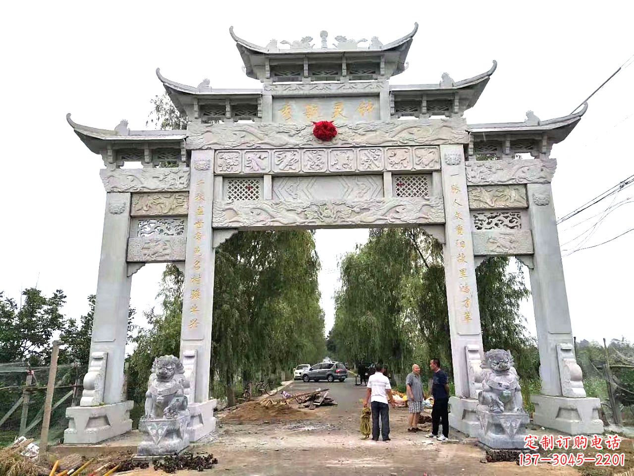 常州石雕雕刻牌坊:精美雕塑定制服务