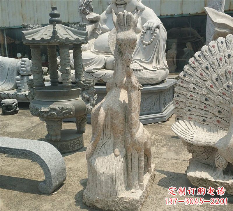 常州高贵优雅的长颈鹿雕塑