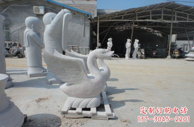 常州中领雕塑:独具特色的天鹅喷水雕塑